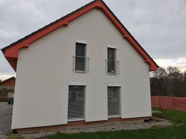 Venkovní žaluzie
